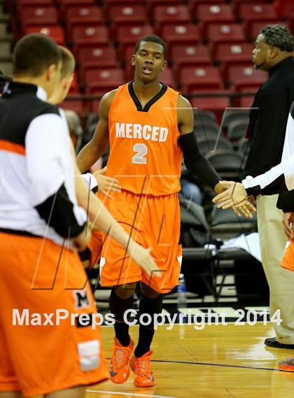 Thumbnail 2 in Merced vs Rodriguez (CIF SJS D1 Semifinal) photogallery.