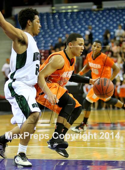 Thumbnail 2 in Merced vs Rodriguez (CIF SJS D1 Semifinal) photogallery.