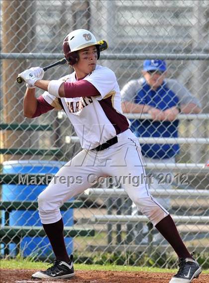 Thumbnail 2 in Bonham vs Whitesboro (Blue Ridge Tournament) photogallery.