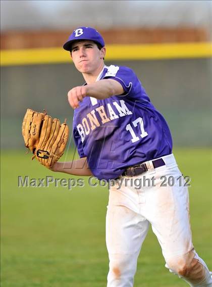 Thumbnail 2 in Bonham vs Whitesboro (Blue Ridge Tournament) photogallery.