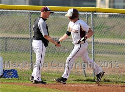 Thumbnail 2 in Bonham vs Whitesboro (Blue Ridge Tournament) photogallery.