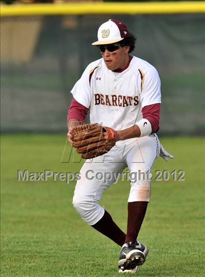 Thumbnail 3 in Bonham vs Whitesboro (Blue Ridge Tournament) photogallery.