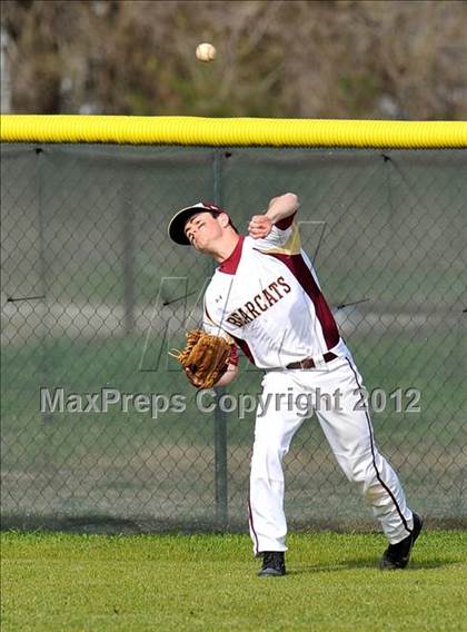 Thumbnail 2 in Bonham vs Whitesboro (Blue Ridge Tournament) photogallery.
