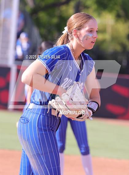 Thumbnail 2 in Point Loma vs. West Hills (CIF SDS Division 2 Final) photogallery.