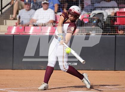 Thumbnail 3 in Point Loma vs. West Hills (CIF SDS Division 2 Final) photogallery.