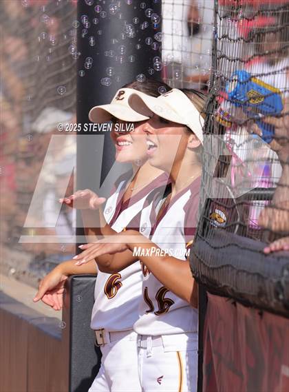 Thumbnail 3 in Point Loma vs. West Hills (CIF SDS Division 2 Final) photogallery.