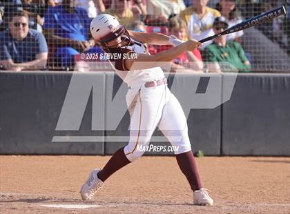 Thumbnail 2 in Point Loma vs. West Hills (CIF SDS Division 2 Final) photogallery.