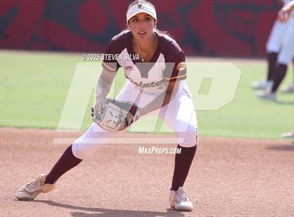 Thumbnail 1 in Point Loma vs. West Hills (CIF SDS Division 2 Final) photogallery.