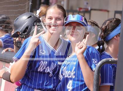 Thumbnail 3 in Point Loma vs. West Hills (CIF SDS Division 2 Final) photogallery.