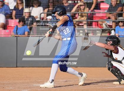 Thumbnail 3 in Point Loma vs. West Hills (CIF SDS Division 2 Final) photogallery.