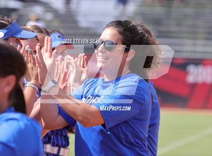 Thumbnail 2 in Point Loma vs. West Hills (CIF SDS Division 2 Final) photogallery.