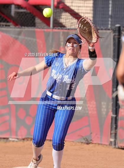 Thumbnail 2 in Point Loma vs. West Hills (CIF SDS Division 2 Final) photogallery.