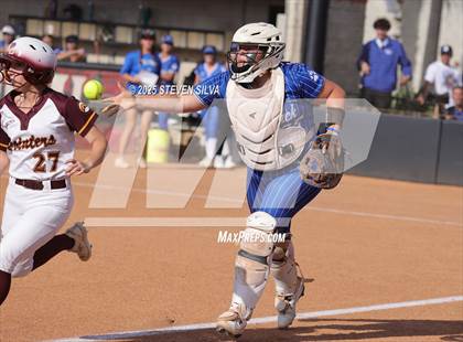 Thumbnail 3 in Point Loma vs. West Hills (CIF SDS Division 2 Final) photogallery.