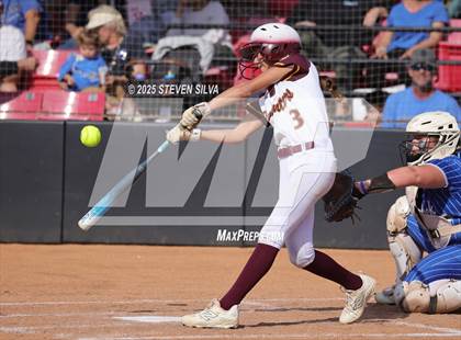 Thumbnail 1 in Point Loma vs. West Hills (CIF SDS Division 2 Final) photogallery.