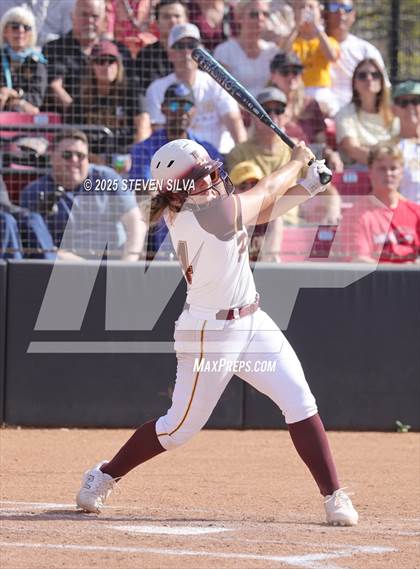 Thumbnail 3 in Point Loma vs. West Hills (CIF SDS Division 2 Final) photogallery.