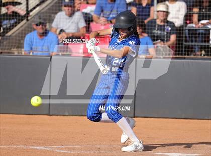 Thumbnail 2 in Point Loma vs. West Hills (CIF SDS Division 2 Final) photogallery.