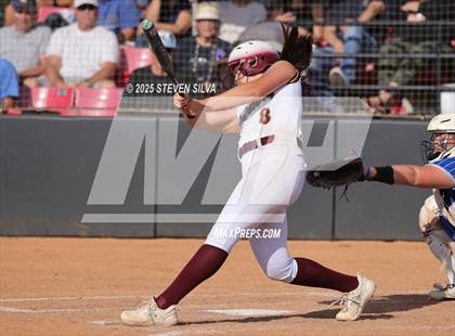 Thumbnail 2 in Point Loma vs. West Hills (CIF SDS Division 2 Final) photogallery.
