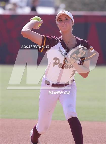 Thumbnail 2 in Point Loma vs. West Hills (CIF SDS Division 2 Final) photogallery.