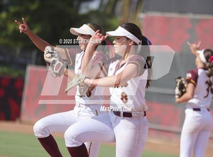 Thumbnail 1 in Point Loma vs. West Hills (CIF SDS Division 2 Final) photogallery.