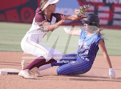 Thumbnail 3 in Point Loma vs. West Hills (CIF SDS Division 2 Final) photogallery.