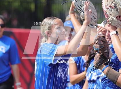 Thumbnail 2 in Point Loma vs. West Hills (CIF SDS Division 2 Final) photogallery.