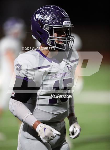 Thumbnail 1 in Boerne vs. Canyon Lake (UIL 4A Bi-District Playoff) photogallery.