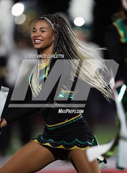 Thumbnail 1 in Boerne vs. Canyon Lake (UIL 4A Bi-District Playoff) photogallery.
