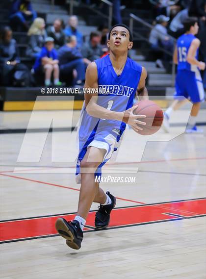 Thumbnail 1 in Burbank vs Hart (Hart Holiday Classic) photogallery.