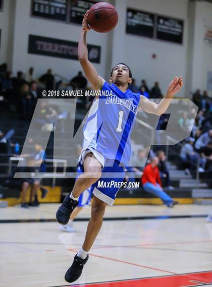 Thumbnail 2 in Burbank vs Hart (Hart Holiday Classic) photogallery.