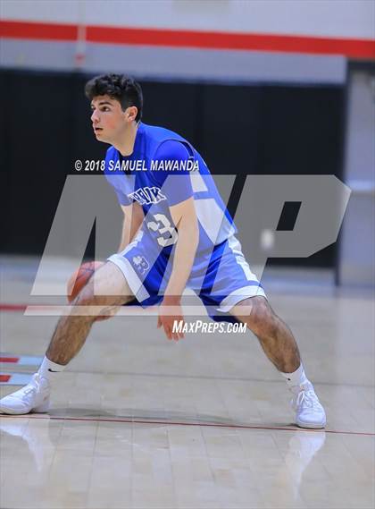 Thumbnail 3 in Burbank vs Hart (Hart Holiday Classic) photogallery.