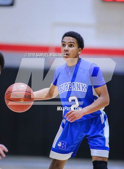 Thumbnail 3 in Burbank vs Hart (Hart Holiday Classic) photogallery.