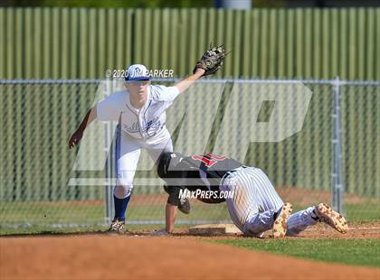Thumbnail 2 in Copperas Cove vs. Bowie (AISD Tournament) photogallery.