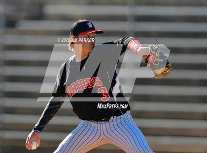 Thumbnail 2 in Copperas Cove vs. Bowie (AISD Tournament) photogallery.
