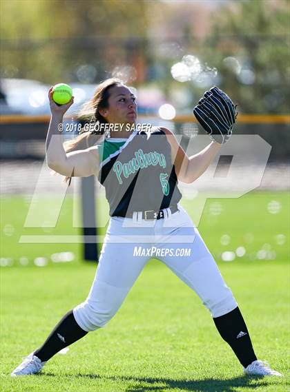 Thumbnail 2 in Eaton vs. Delta (CHSAA 3A Semifinal) photogallery.
