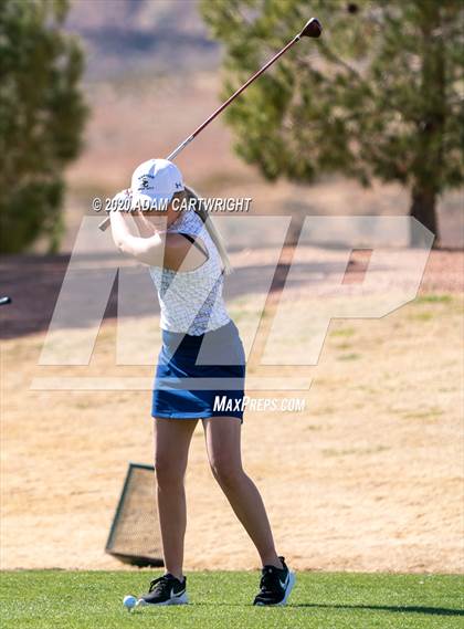 Thumbnail 2 in Sun River Tournament photogallery.