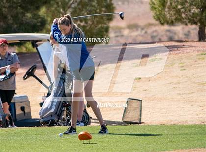 Thumbnail 2 in Sun River Tournament photogallery.