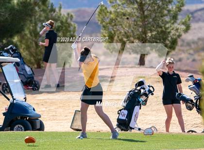 Thumbnail 3 in Sun River Tournament photogallery.