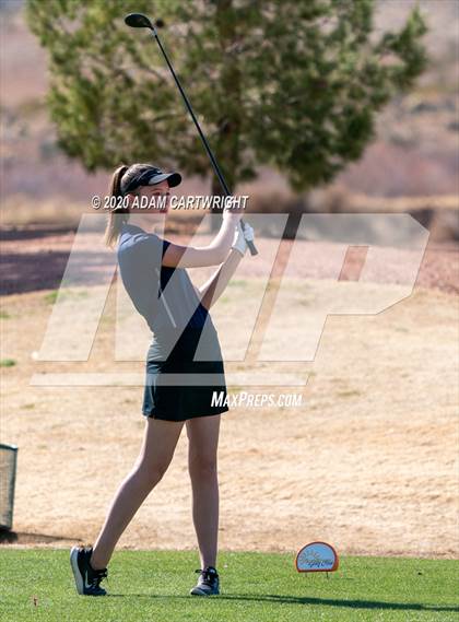 Thumbnail 3 in Sun River Tournament photogallery.