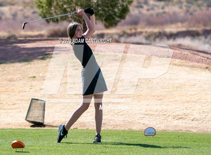 Thumbnail 3 in Sun River Tournament photogallery.