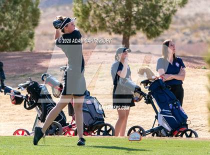 Thumbnail 3 in Sun River Tournament photogallery.