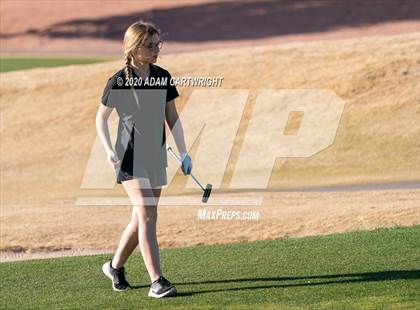 Thumbnail 3 in Sun River Tournament photogallery.