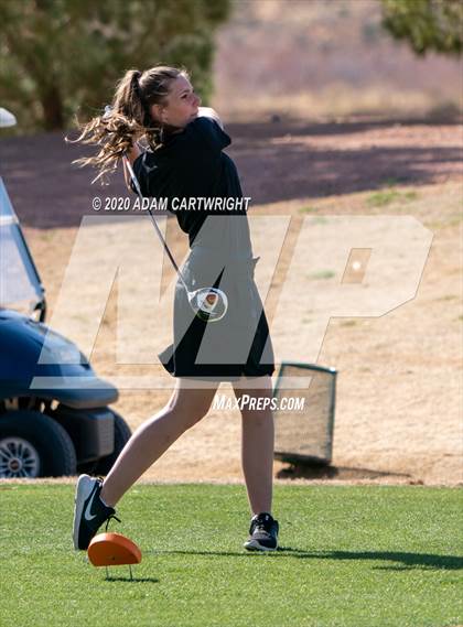 Thumbnail 2 in Sun River Tournament photogallery.