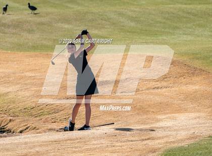 Thumbnail 3 in Sun River Tournament photogallery.