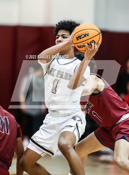 Thumbnail 2 in Oak Park vs St. Pius X-St. Matthias Academy (So Cal Showdown) photogallery.