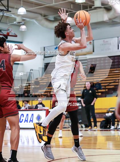 Thumbnail 2 in Oak Park vs St. Pius X-St. Matthias Academy (So Cal Showdown) photogallery.