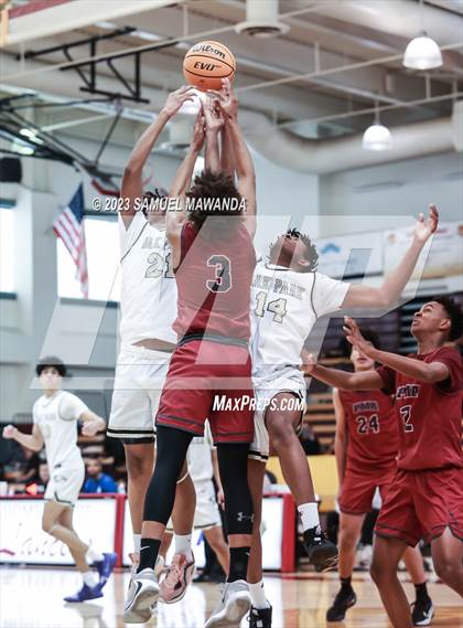 Thumbnail 3 in Oak Park vs St. Pius X-St. Matthias Academy (So Cal Showdown) photogallery.