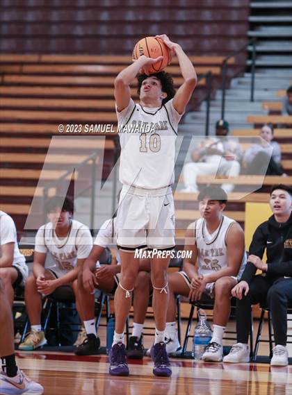 Thumbnail 2 in Oak Park vs St. Pius X-St. Matthias Academy (So Cal Showdown) photogallery.