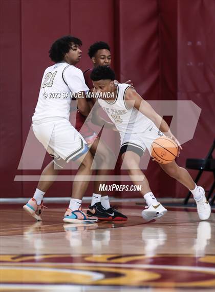 Thumbnail 1 in Oak Park vs St. Pius X-St. Matthias Academy (So Cal Showdown) photogallery.
