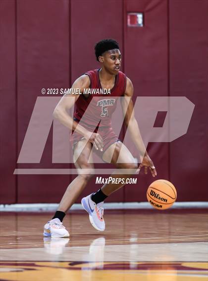 Thumbnail 3 in Oak Park vs St. Pius X-St. Matthias Academy (So Cal Showdown) photogallery.