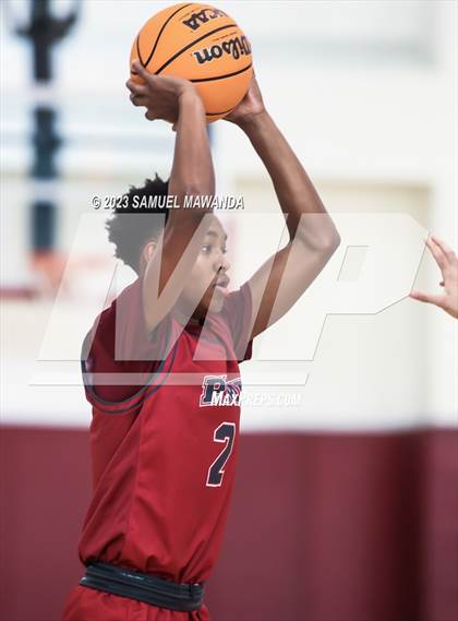 Thumbnail 2 in Oak Park vs St. Pius X-St. Matthias Academy (So Cal Showdown) photogallery.